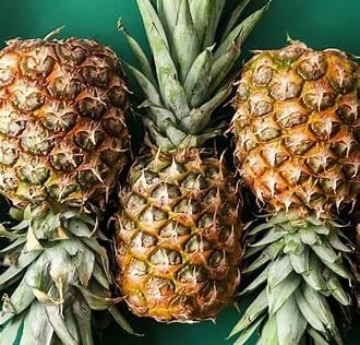 Health Benefits of Pineapple: A Tropical Superfruit for Optimal Wellness 2 OIP 2024 10 21T065438.173