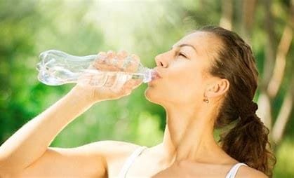 How Hydration Can Support Weight Loss 3 download 2024 10 31T001521.778