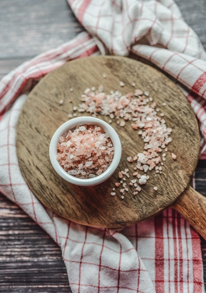 Sea Salt: Benefits, Negatives, and Key Constituents 4 himalayan salt 4316903 1280 1