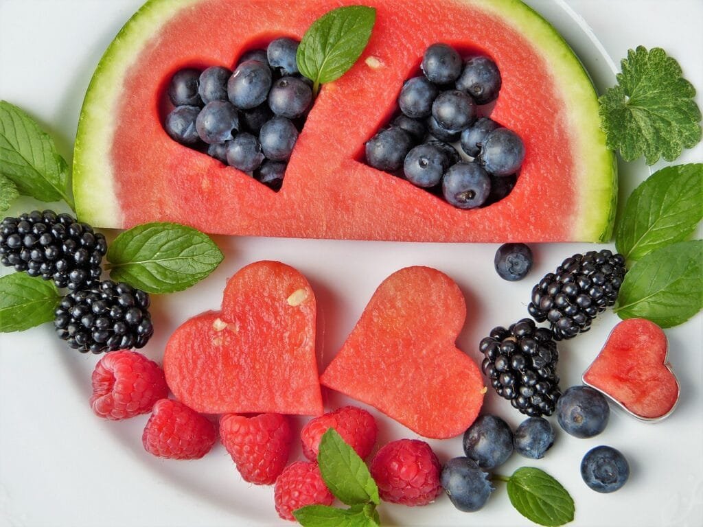 "Top 7 Foods for Effective Weight Loss" 4 watermelon 2367029 1280 1